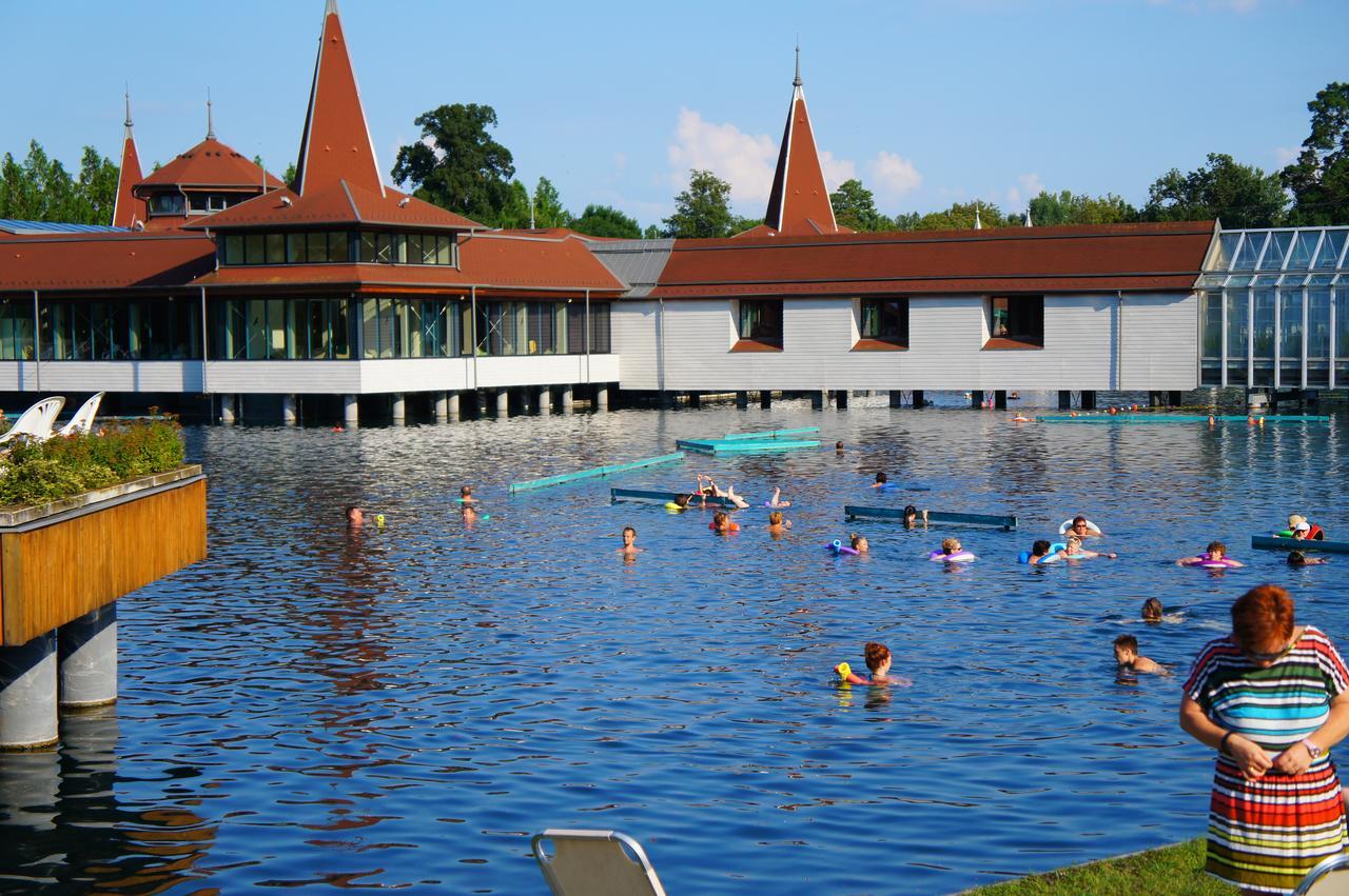 Valloris Apartments Хевиз Экстерьер фото